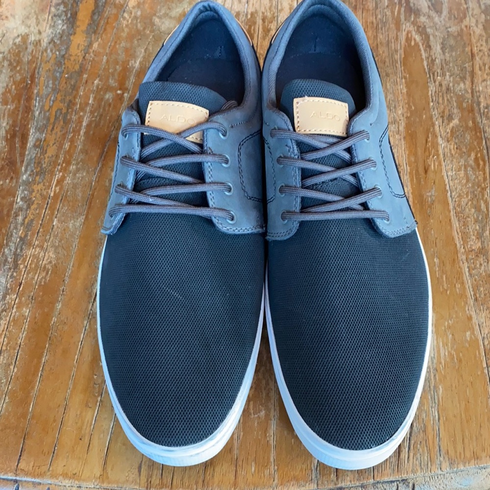 NWOT Aldo Sneakers